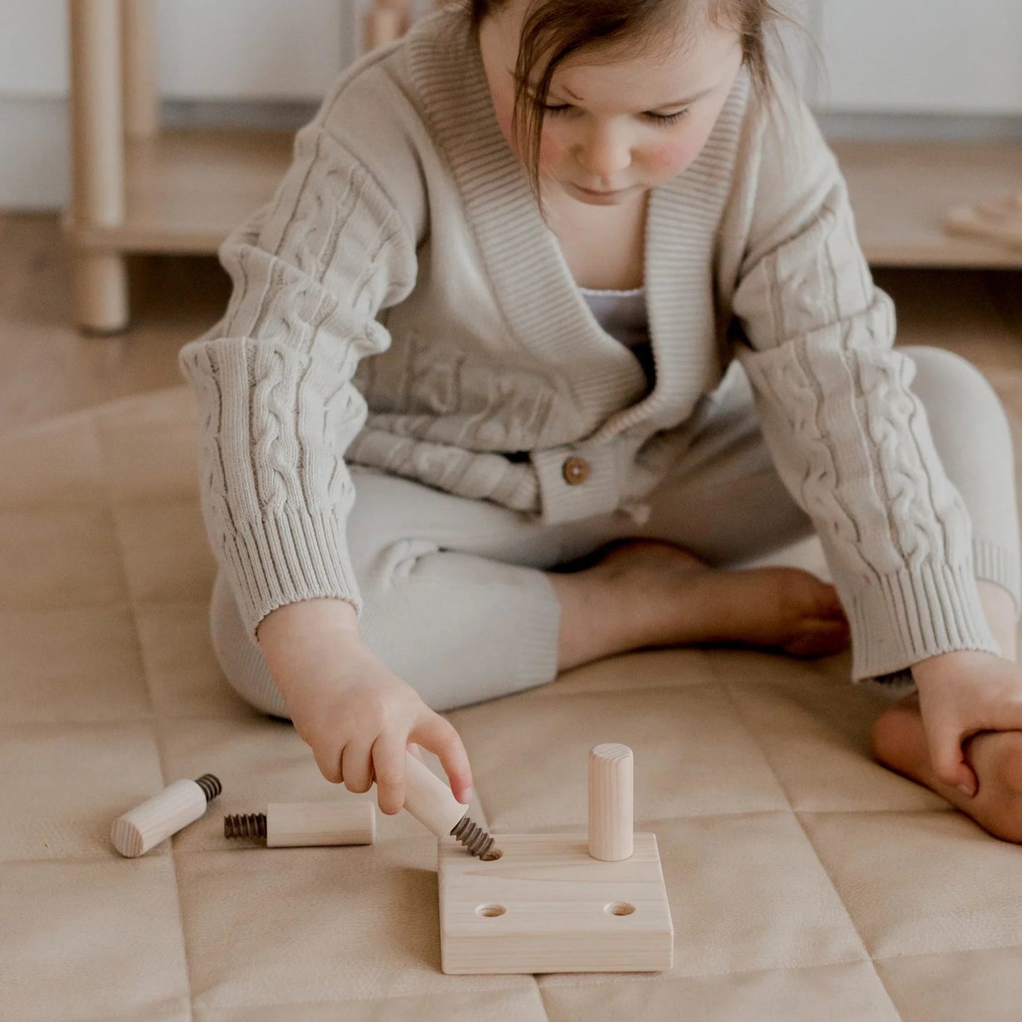 Wooden Screw Game – QToys | Sensory Toy NZ