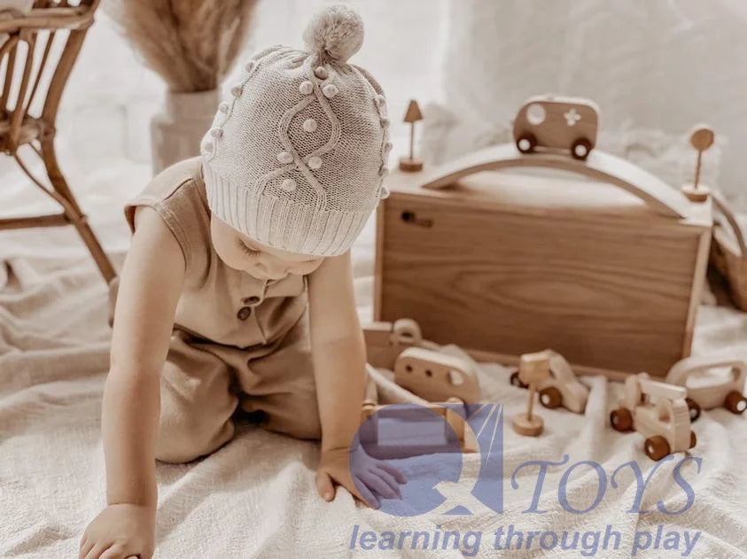 Wooden Vehicle Play Set - QToys | Wooden Toy NZ