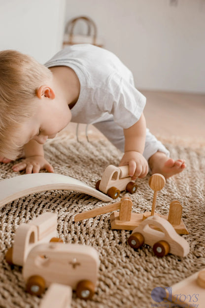 Wooden Vehicle Play Set - QToys | Wooden Toy NZ